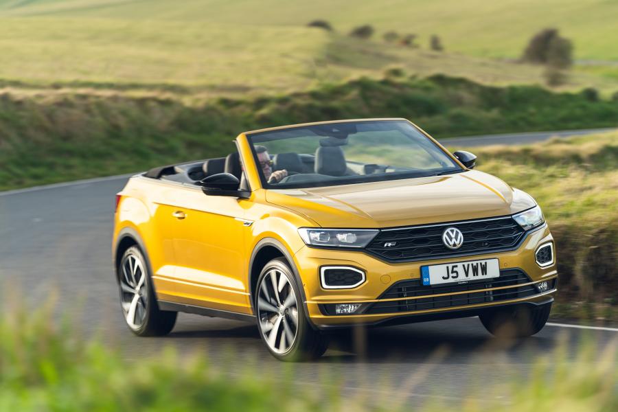  Volkswagen T-Roc Cabriolet R-Line 2020 года  (UK) (фото 24 из 40)